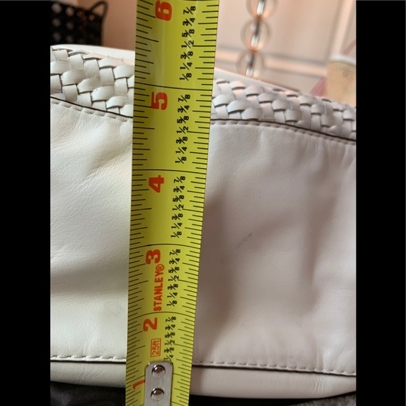 Coach KRI woven leather satchel. Silver/parchment. - Picture 5 of 9